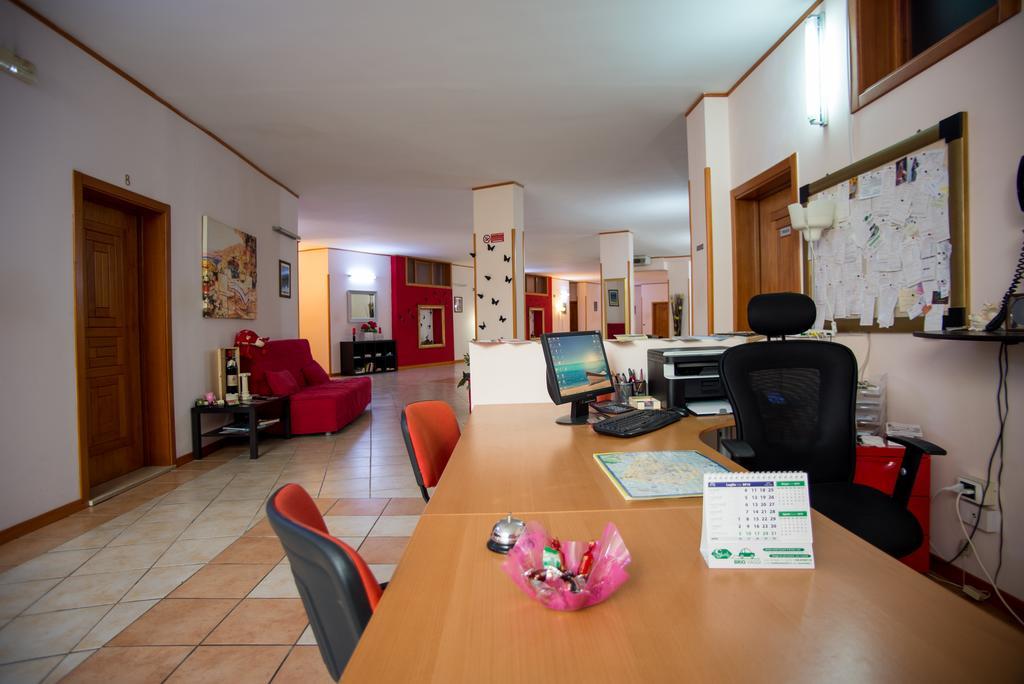 Hotel Residence Lupiae Lecce Dış mekan fotoğraf