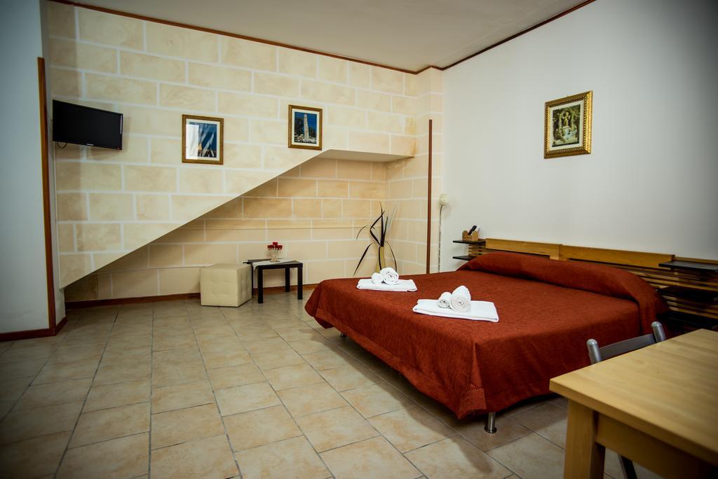 Hotel Residence Lupiae Lecce Dış mekan fotoğraf