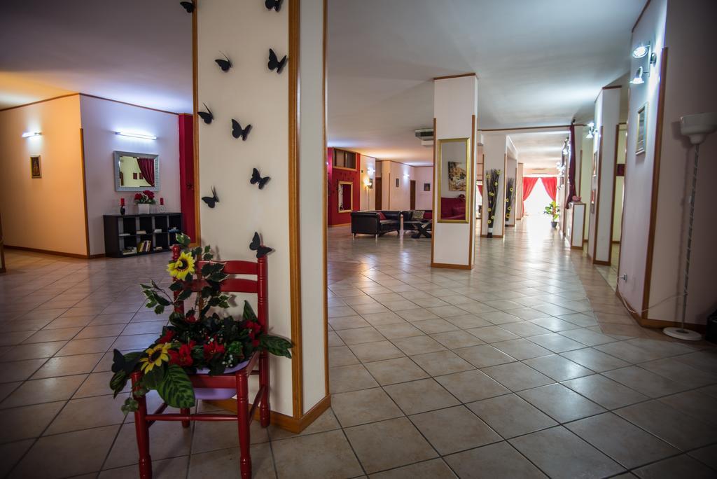 Hotel Residence Lupiae Lecce Dış mekan fotoğraf