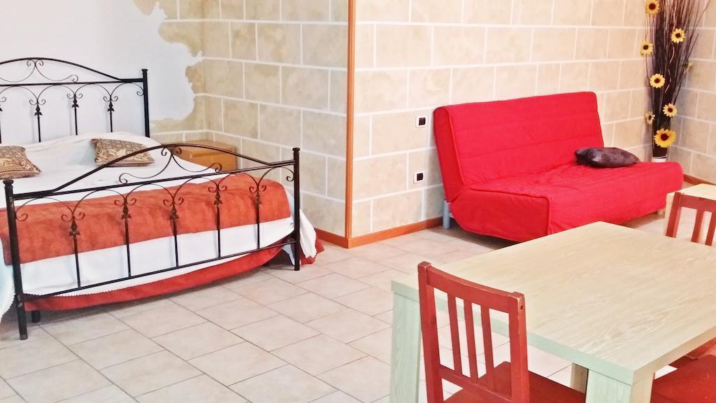Hotel Residence Lupiae Lecce Oda fotoğraf